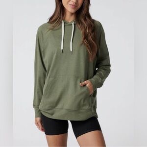 Vuori Halo Oversized Hoodie size small Dark Metal Heather (Green)